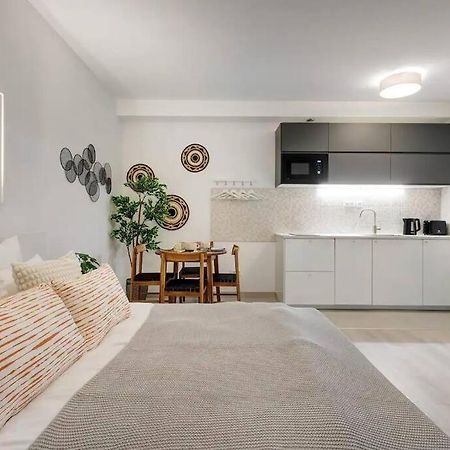 Terrace Vista-Modern 2Br Retreat Apartment Budapest Exterior photo